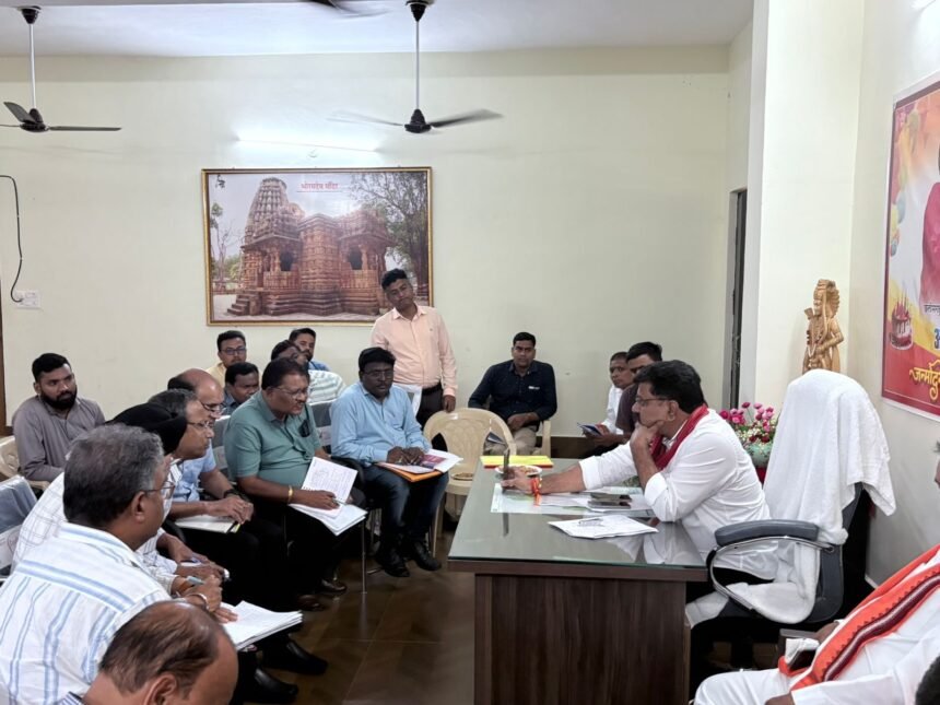 उपमुख्यमंत्री विजय शर्मा सख्त – बिजली व्यवस्था में समझौता नहीं, लापरवाही पर होगी कार्रवाई