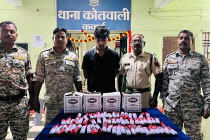 पिता की दुकान से चोरी कर बच्चों को बेचता था नशे की सामग्री, युवक गिरफ्तार, 62 सॉल्यूशन ट्यूब बरामद